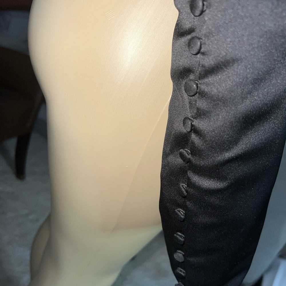 Super cute house of cb top! Never worn